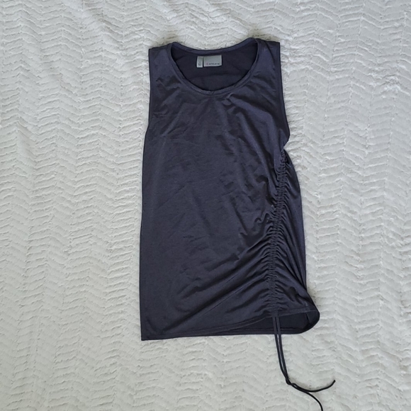 *SOLD* Athleta tank top - Picture 2 of 6